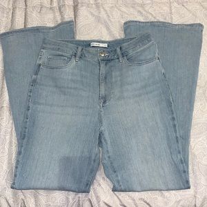 High waist flare jeans